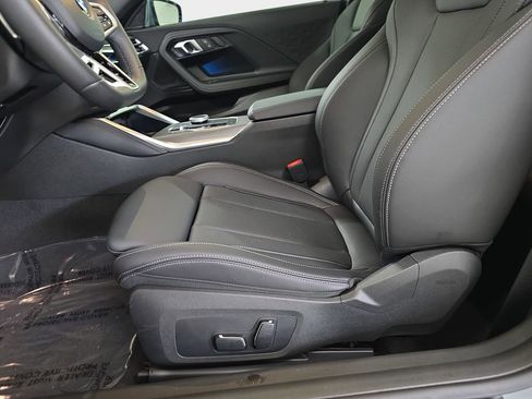 Used 2025 BMW 230i Coupe w/ M Sport Package image 25