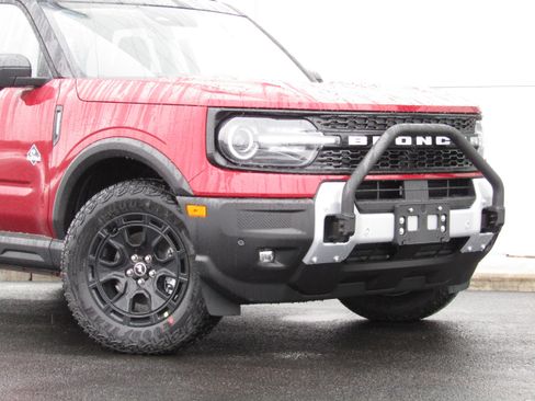 New 2025 Ford Bronco Sport Outer Banks w/ Sasquatch Outer Banks Package AWD/4WD image 5