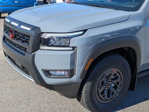 New 2026 Nissan Frontier Pro-X w/ Pro Premium Package RWD image 11