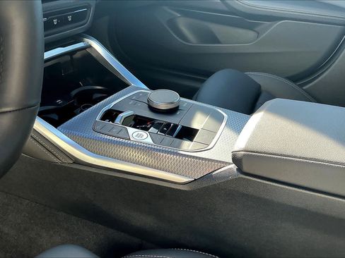 Used 2025 BMW 430i xDrive w/ M Sport Package image 18