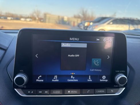 Certified 2025 Nissan Sentra SR w/ SR Premium Package image 24