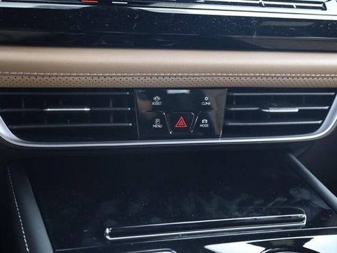 New 2026 Volkswagen Atlas Cross Sport SE AWD/4WD image 13