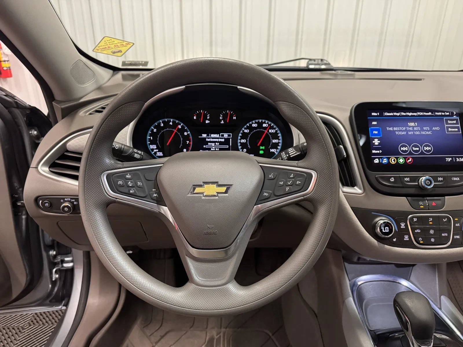 Used 2023 Chevrolet Malibu LT FWD image 20