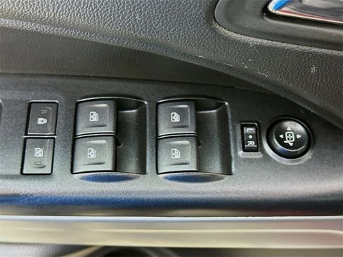 Used 2020 Chevrolet Colorado LT w/ LT Convenience Package image 20