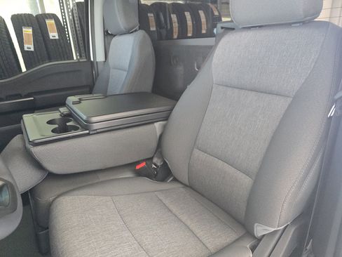 Used 2025 Ford F150 XL w/ Equipment Group 103A High image 27