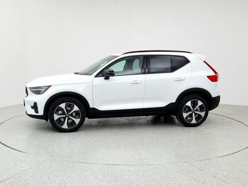 New 2026 Volvo XC40 B5 Plus w/ Protection Package Premier image 8
