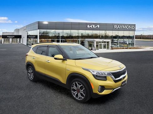 Used 2021 Kia Seltos SX w/ SX Sunroof Package AWD/4WD image 1