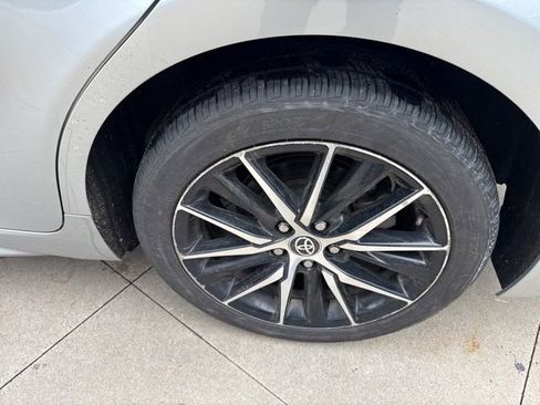 Used 2023 Toyota Camry SE image 12