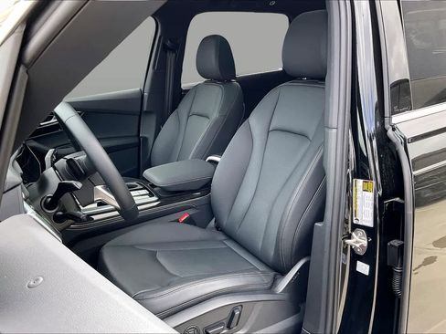 Certified 2026 Audi Q7 3.0T Premium Plus w/ Premium Plus Package AWD/4WD image 8