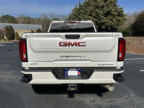 Used 2022 GMC Sierra 3500 Denali image 27