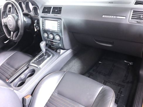 Used 2014 Dodge Challenger R/T w/ Premium Sound Group image 38