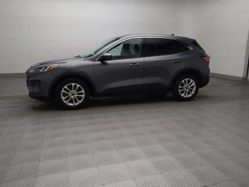 Used 2021 Ford Escape SE FWD image 2