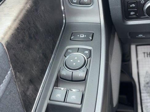 New 2026 Ford F350 Lariat image 37