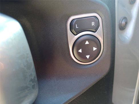 Used 2019 Jeep Wrangler Unlimited Sport S image 26