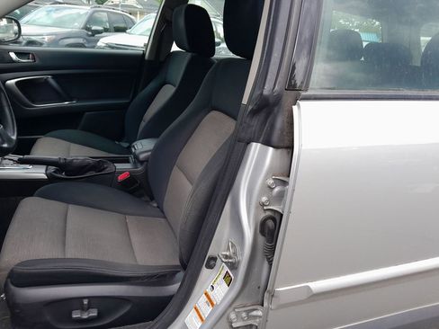 Used 2007 Subaru Outback 2.5i AWD/4WD image 14