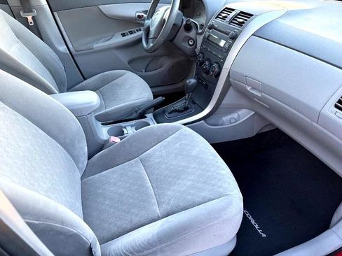 Used 2009 Toyota Corolla LE image 6