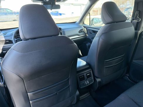 Certified 2025 Subaru Forester Premium image 19