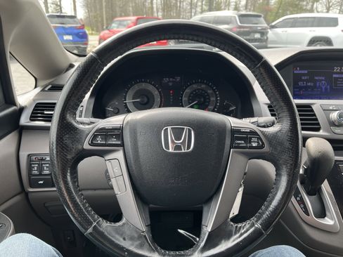 Used 2013 Honda Odyssey EX-L image 19
