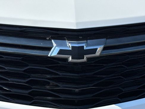 Used 2024 Chevrolet Equinox RS w/ RS Leather Package AWD/4WD image 8