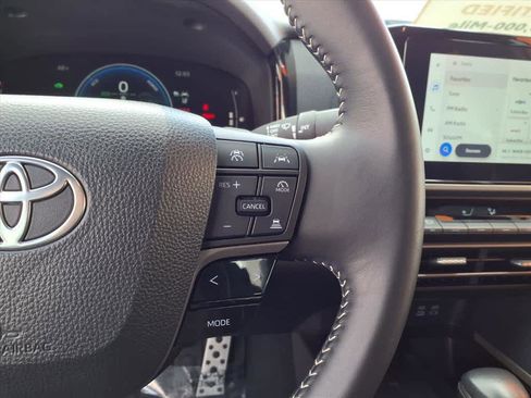 Certified 2025 Toyota Camry SE image 10