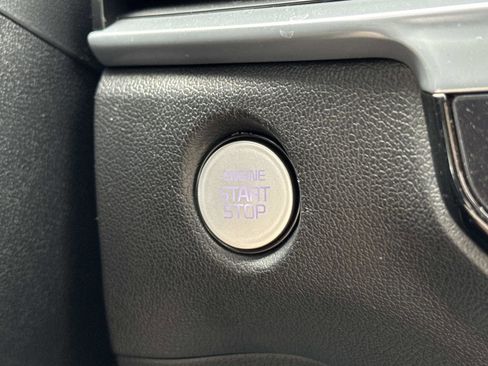 Used 2025 Kia Sorento SX Prestige image 6