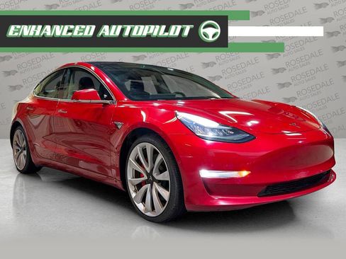 Used 2018 Tesla Model 3 Long Range image 1