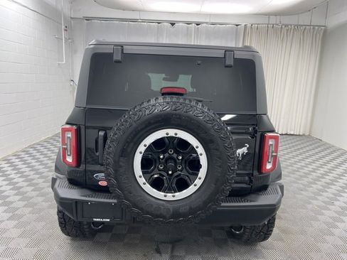 Used 2024 Ford Bronco Badlands image 7