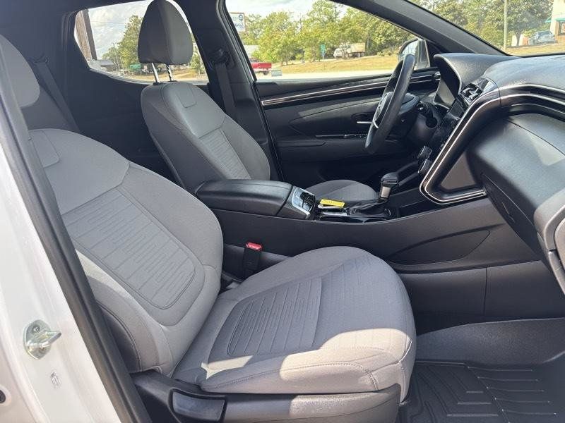 Used 2022 Hyundai Santa Cruz SEL AWD/4WD image 16