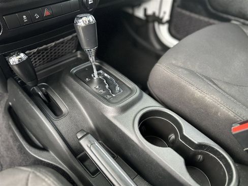 Used 2017 Jeep Wrangler Unlimited Sport w/ Power Convenience Group image 24