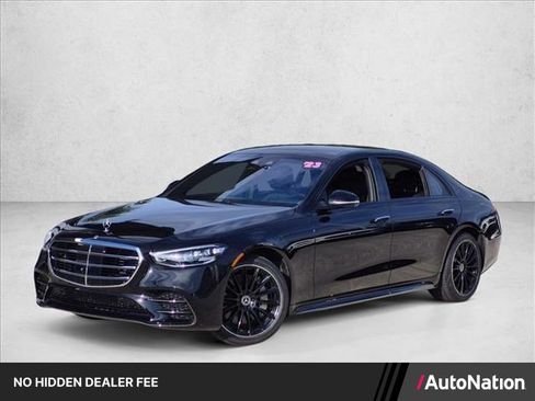 Used 2023 Mercedes-Benz S 500 4MATIC image 1
