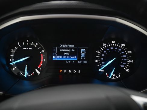 Used 2018 Ford Edge SEL w/ Class II Trailer Tow Package AWD/4WD image 23