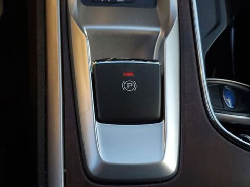 Used 2022 Subaru Ascent Touring image 34