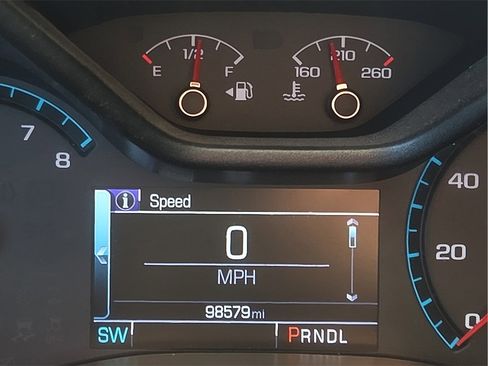 Used 2018 Chevrolet Colorado LT w/ LT Convenience Package image 24