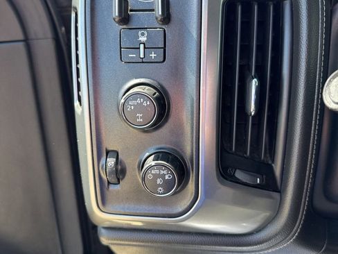 Used 2018 Chevrolet Silverado 1500 LTZ Z71 w/ LTZ Plus Package image 15