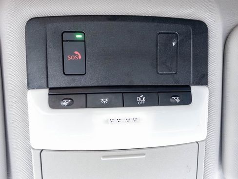 Used 2022 Mitsubishi Outlander SE image 33