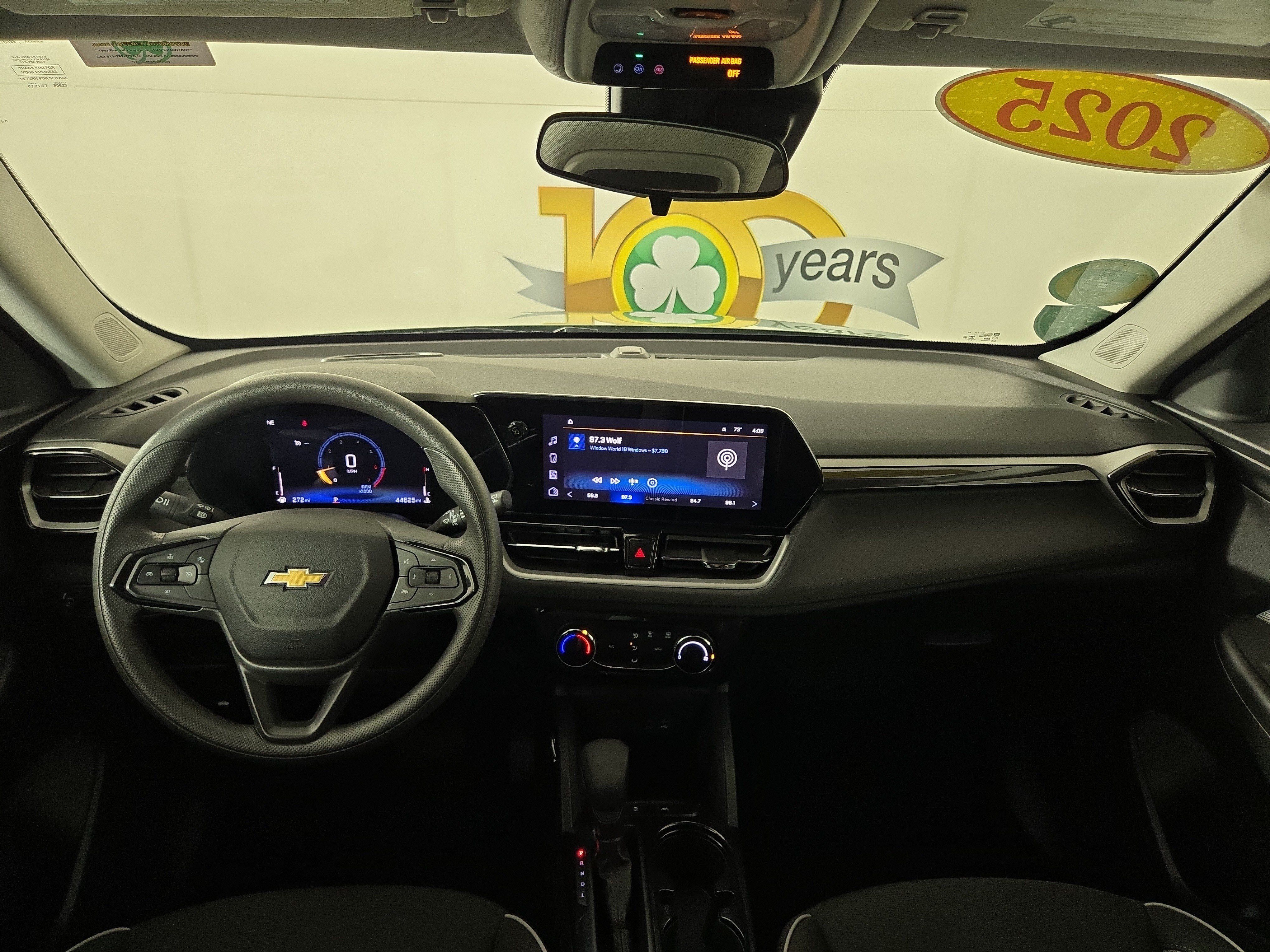 Used 2025 Chevrolet TrailBlazer LT FWD image 13