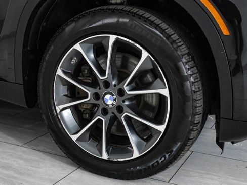 Used 2018 BMW X5 xDrive50i w/ Premium Package image 52