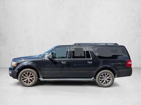 Used 2016 Ford Expedition EL XLT w/ Equipment Group 202A AWD/4WD image 9