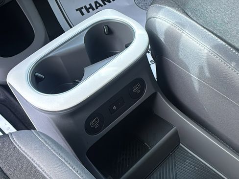 Used 2024 Hyundai Ioniq 5 SEL image 24