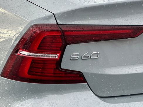 Used 2024 Volvo S60 B5 Plus image 47