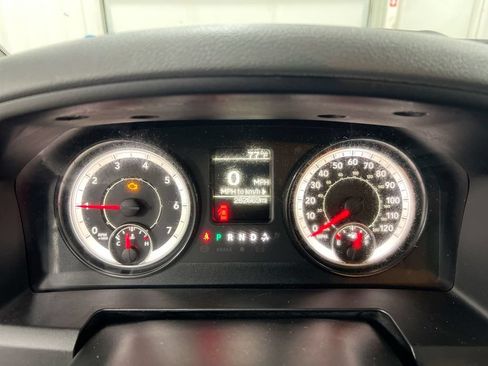 Used 2016 RAM 1500 Tradesman w/ Popular Equipment Group AWD/4WD image 12