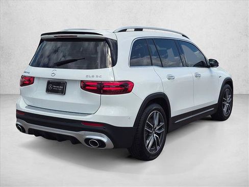 Used 2026 Mercedes-Benz GLB 35 AMG 4MATIC image 2