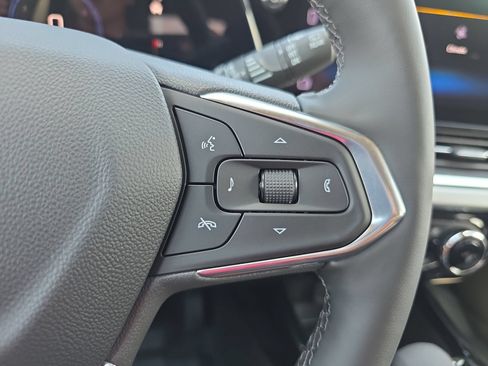 New 2026 Chevrolet Trax LT w/ Driver Confidence Package FWD image 20