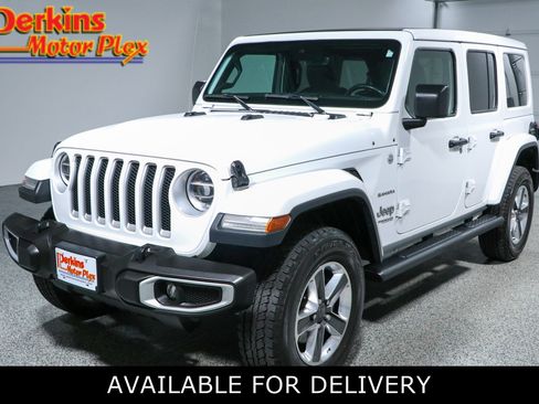 Used 2021 Jeep Wrangler Unlimited Sahara AWD/4WD image 1