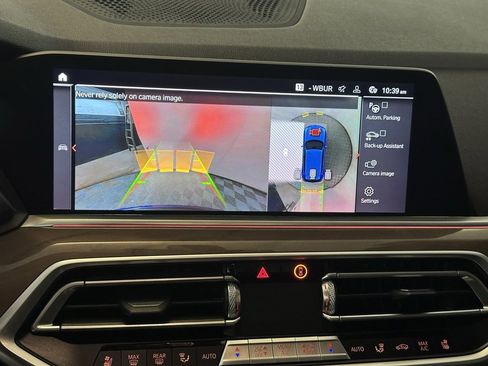 Used 2019 BMW X5 xDrive40i w/ Off-Road Package image 19