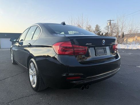 Used 2017 BMW 330i xDrive Sedan image 11