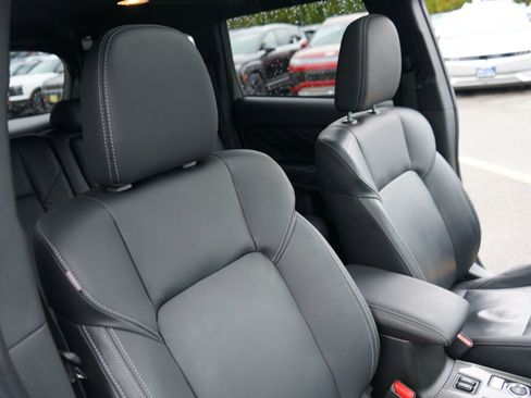 Used 2020 Mitsubishi Outlander GT image 30