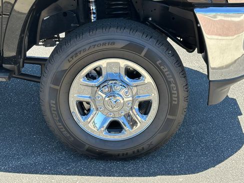 Used 2022 RAM 2500 Laramie AWD/4WD image 13