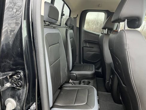 Used 2021 Chevrolet Colorado Z71 w/ Safety Package image 28