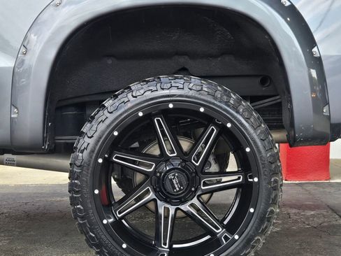 Used 2020 Chevrolet Silverado 1500 RST w/ All-Star Edition image 8